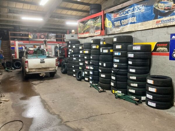MOTOR VEHICLE TYRE REPLACEMENT & REPAIR CENTRE Photo 2