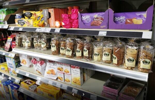 LOCAL CONVENIENCE STORE Photo 2