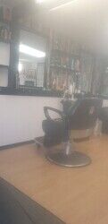 Profitable Barbershop for sale with regular customer an cheap rent Profitable Barbershop for sale with regular customer an cheap rent