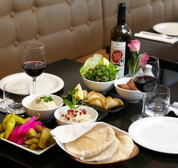 Restaurant for Sale in Southgate, North London Photo 2