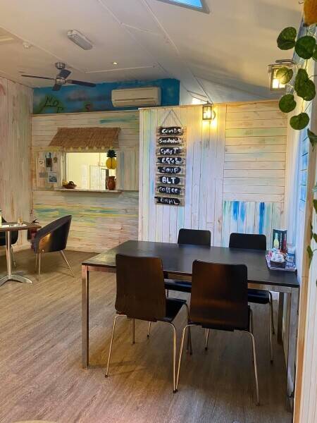 Well-situated cafe in the heart of Glastonbury Photo 3