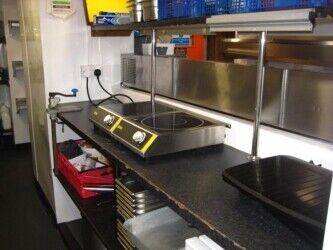 Leasehold Pizza Restaurant Located In Padstow Photo 2