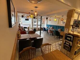 WEST SUSSEX - SUCCESSFUL LICENCED RESTAURANT/CAFE Photo 2