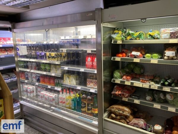 £9,500 P/WEEK STORE WITH 2 BED FLAT, NR NEWPORT, SOUTH WALES Photo 2