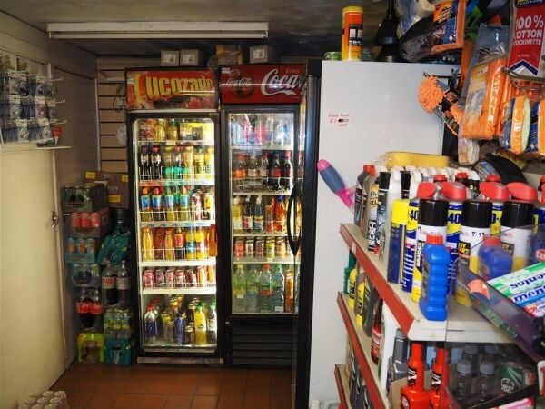 Petrol Filling Stations For Sale in Birkenshaw Photo 2