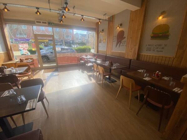 TAKEAWAY FOR SALE! HUGE POTENTIAL TO INCREASE SALES! LOCATED IN WD3 Photo 2