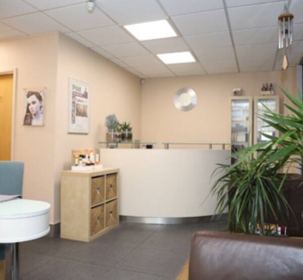 A Superb High Sales Beauty Salon in Beeston Town Centre. 'For Sale' Photo 2