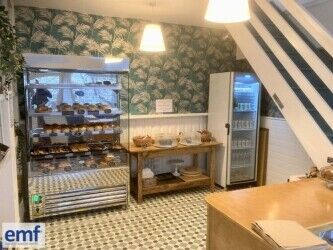 FOOD TO GO/SANDWICH BAR/DELI Photo 2