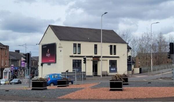 LOCKUP TOWN CENTRE PUBLIC HOUSE