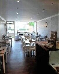 LEASEHOLD SANDWICH BAR/COFFEE SHOP Photo 2
