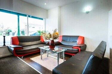 Grill restaurant for sale Photo 2