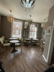 Established Coffee shop in sought after location in Richmond Established Coffee shop in sought after location in Richmond