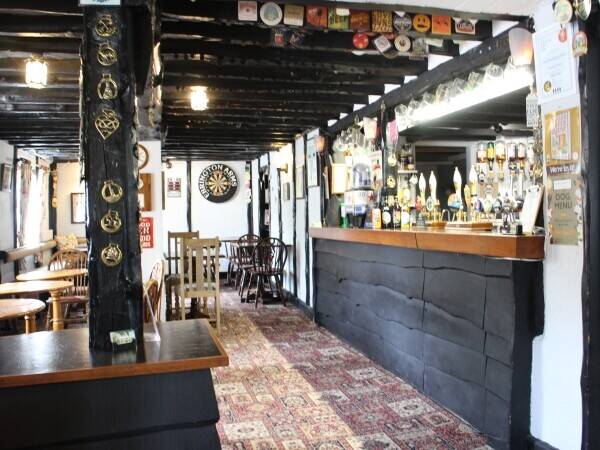 LINCOLNSHIRE - PUB AND RESTAURANT LOCATED CLOSE TO NUMEROUS CAMPSITES AND CARAVAN PARKS Photo 2