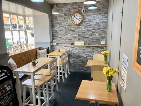 COFFEE SHOP, CAFÉ & SANDWICH DELIVERY ROUNDS Photo 2