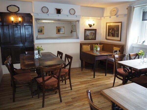 Licenced Trade, Pubs & Clubs For Sale in Driffield Photo 2