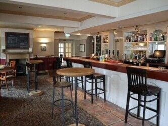 SOMERSET – CHARACTER VILLAGE FREEHOUSE WITH LETTING ROOMS