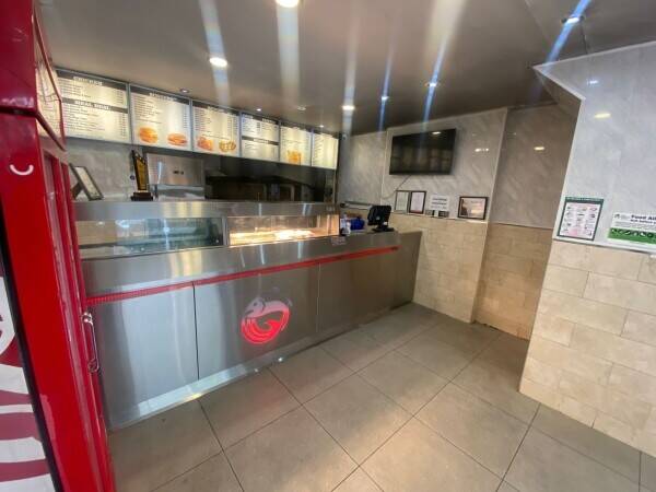 HIGH TURNOVER TAKEAWAY FOR SALE! LOCATED IN SOUTH EALING! Photo 2
