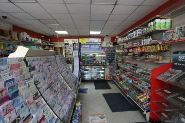 Well Established Newsagent for over 65 Years in Winchmore Hill, London Photo 2