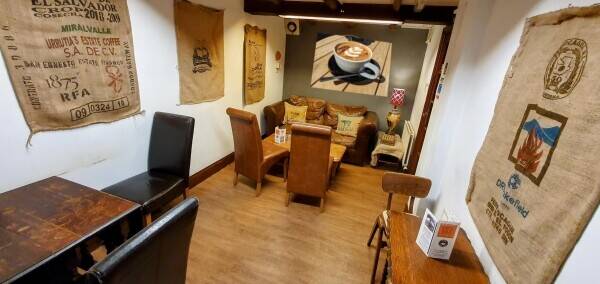 Award winning Coffee Shop In Basingstoke, Hampshire For Sale Photo 2