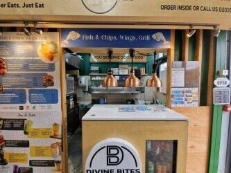 Busy Takeaway and Fish n Chips shop sell / rent in the tooting market
