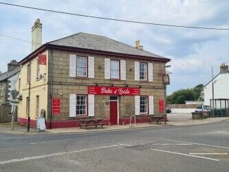 Cornwall Public House Investment Opportunity Generating A Yield Of 9.03% Photo 2