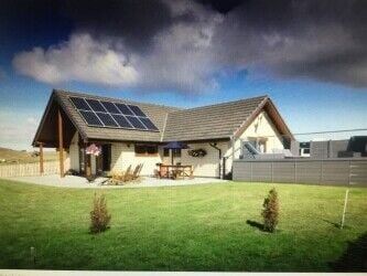 House with separate holiday home cottage with Stl license House with separate holiday home cottage with Stl license