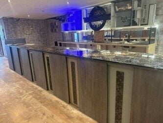 Newly Built High Street Breakfast Bar/Hot Food Buffet/Cafe in Major Development Photo 2