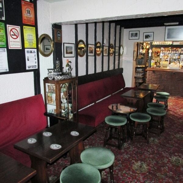 Seaside Resort Restaurant/Bar with Accommodation