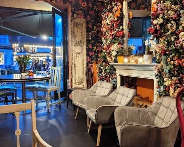 Licensed Italian Restaurant for Sale Licensed Italian Restaurant for Sale
