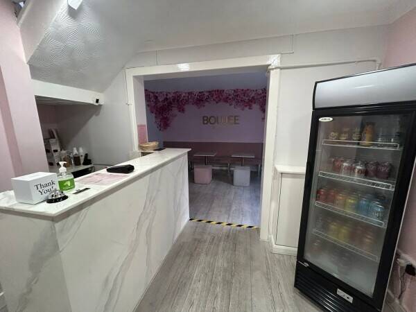 Takeaway for sale in Town centre - fully refurbed