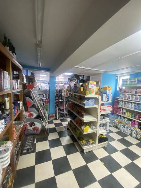 Profitable Off Licence For Sale In North London, great opportunity to expand sales Photo 2