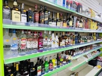 Off-license, mini grocery shop Off-license, mini grocery shop