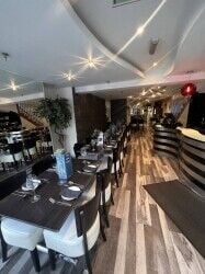 Indian restaurant for sale in Tamworth/Fazeley with 60 covers Photo 2