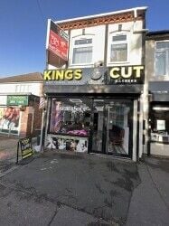 Barber shop for sale in Halesowen Photo 2