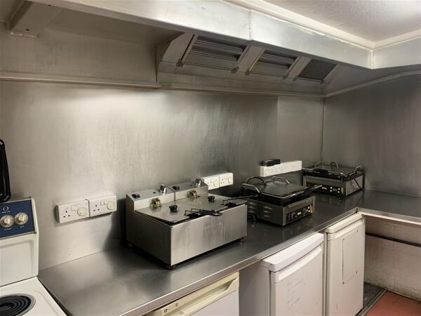 Hot Food Take Away For Sale in Chard Photo 2