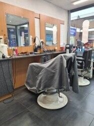 Barber shop for sale Barber shop for sale