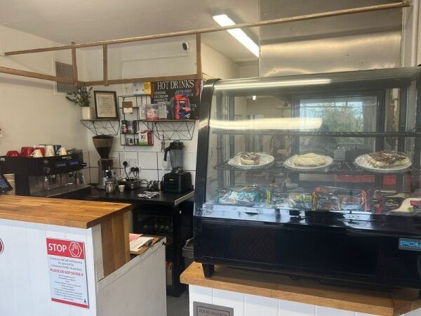 Well presented cafe for sale Photo 2