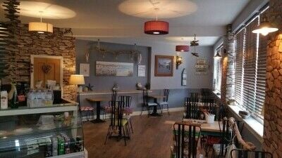 Cafe for sale in the centre of Heswall busy main street