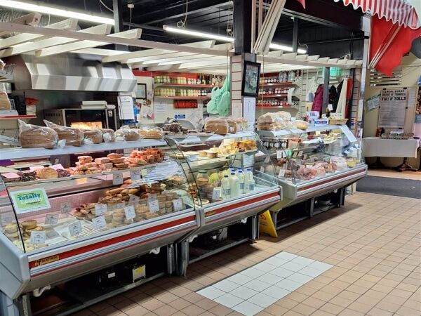 Delicatessens For Sale in Todmorden Photo 2