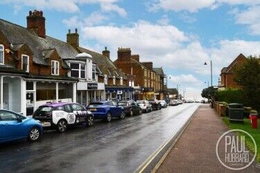 Seaside Fish and Chip Shop with Accommodation - Hunstanton, Norfolk. Photo 2