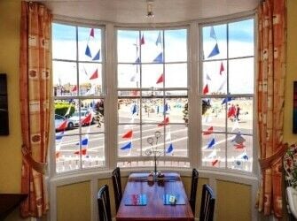 A Well Regarded B&B with Sea or Harbour Views from All Rooms