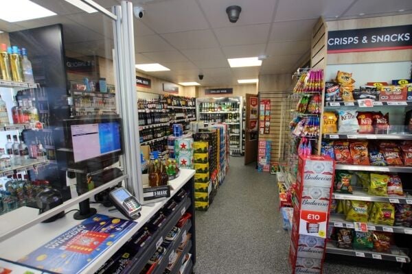 Established Off Licence - Bacup Photo 2