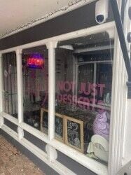 Dessert shop for Sale in Malvern Worcestershire