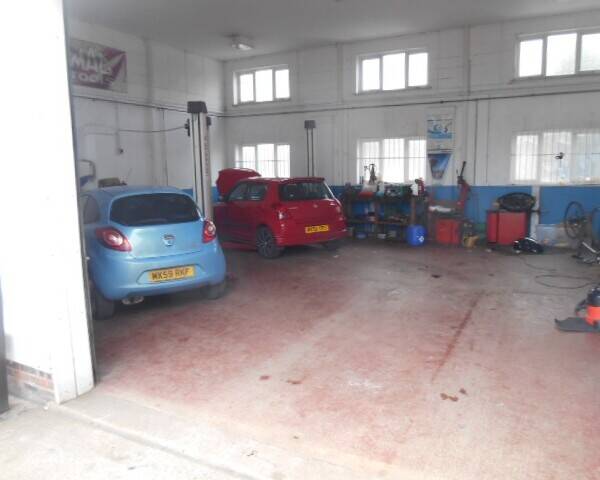 WELL-ESTABLISHED USED CAR DEALERSHIP, WORKSHOP & TYREBAY Photo 2