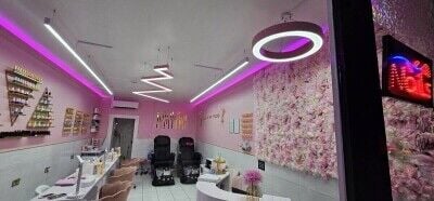 Premium Nail salon for sale Photo 2