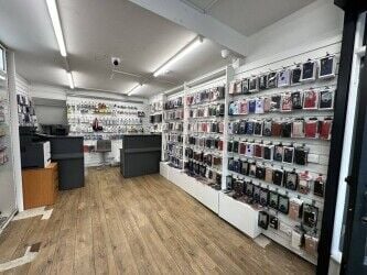 MOBILE PHONE & ELECTRONIC SALES & REPAIR SHOP CENTRAL LEWES LOCATION LOCATION WITH A HIGH FOOTFALL