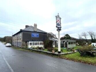 Destination Food-Led Public House For Sale in Plymouth Photo 2