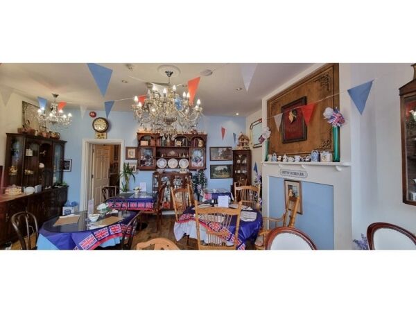 Tea Room And Cocktail Bar For Sale Photo 2