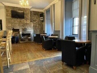 Historic Hotel with Restaurant, Bar, Cafe, Function Suite and 5 En-suite Rooms in Linlithgow Photo 2