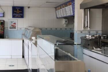 Fish and Chip shop for sale in Swadlincote Derbyshire with 2 flat accommodation Photo 3